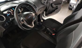 Ford Fiesta completo