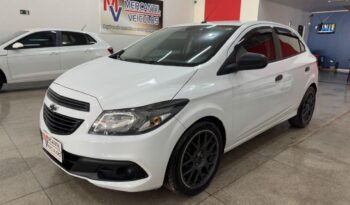 Chevrolet Onix completo