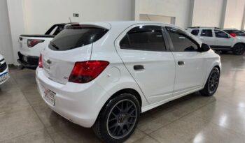 Chevrolet Onix completo