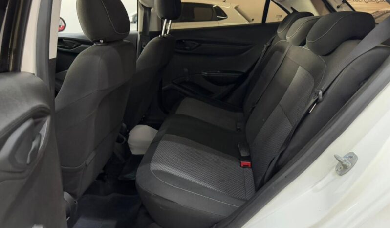 Chevrolet Onix completo