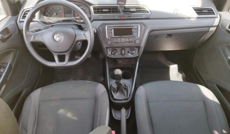 Volkswagen Voyage completo