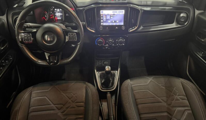 Fiat Strada completo