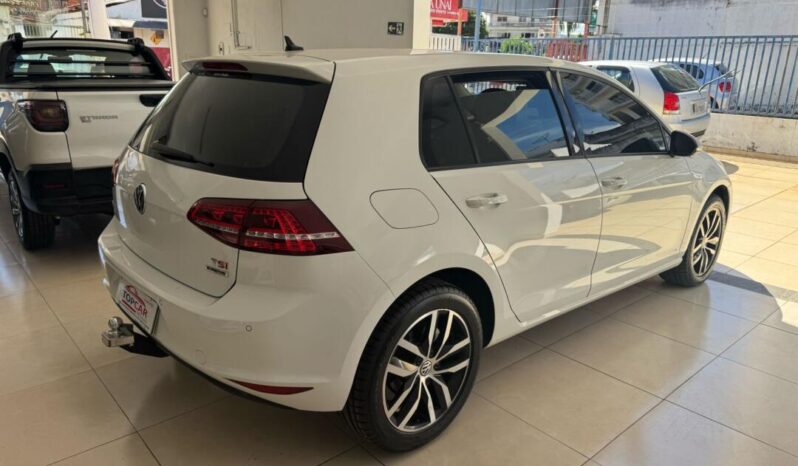 Volkswagen Golf completo