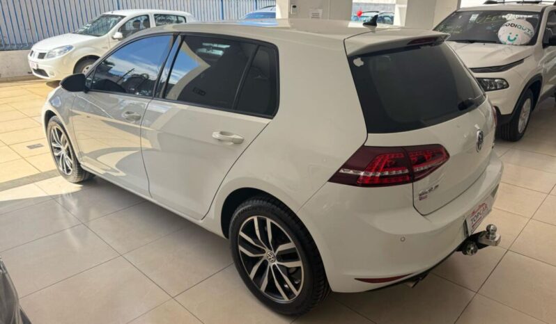 Volkswagen Golf completo