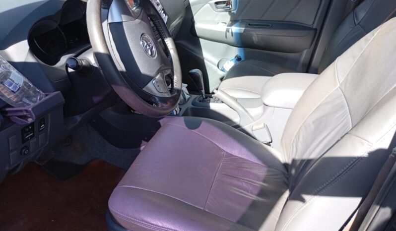 Toyota Hilux completo