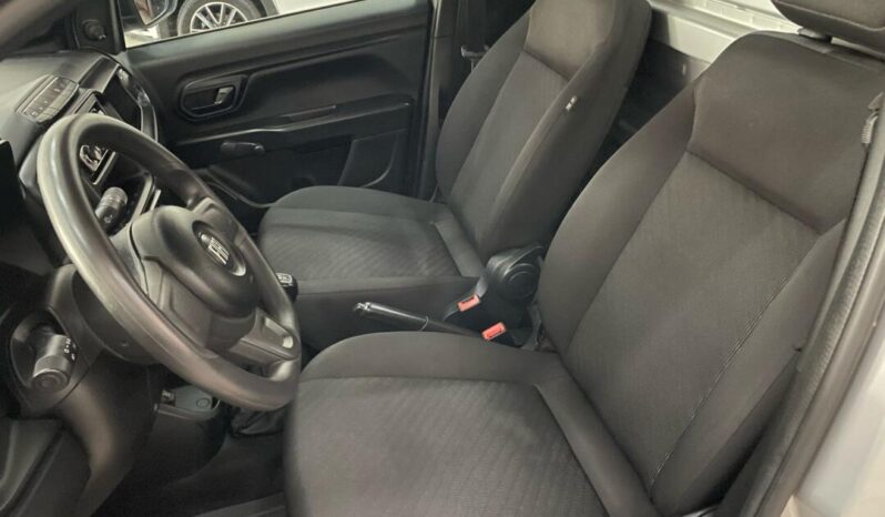 Fiat Strada completo