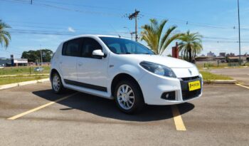 Renault Sandero completo