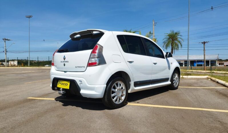 Renault Sandero completo