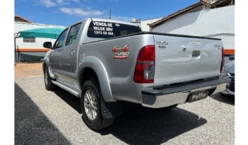 Toyota Hilux completo