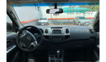 Toyota Hilux completo