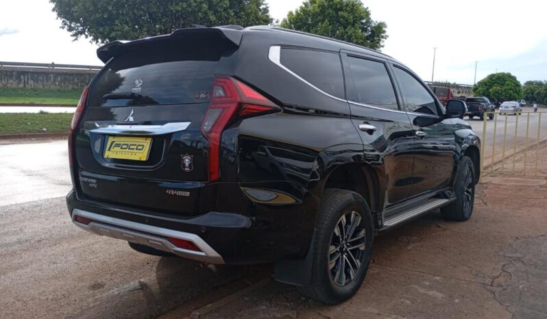 Mitsubishi Pajero completo