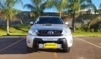 Toyota Hilux completo