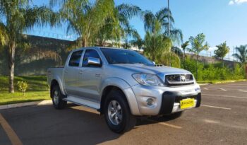 Toyota Hilux completo