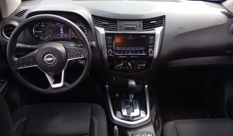 Nissan Frontier completo