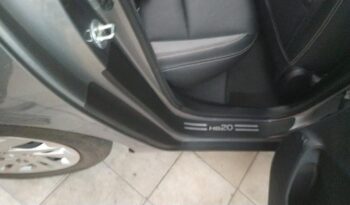 Hyundai HB20 completo