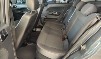 Volkswagen Voyage completo