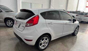 Ford Fiesta completo