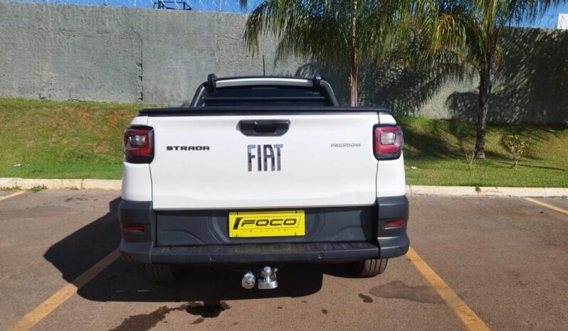 Fiat Strada completo