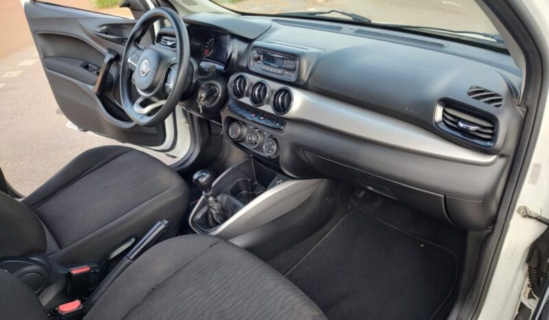 Fiat Cronos completo