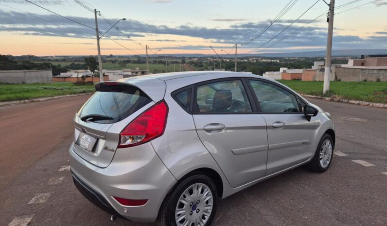 Ford Fiesta completo