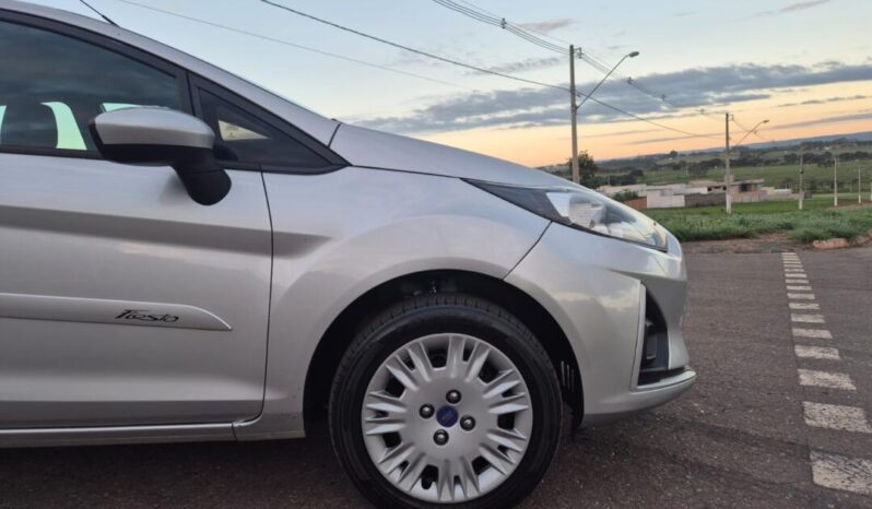 Ford Fiesta completo