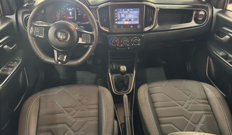 Fiat Strada completo