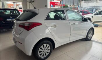 Hyundai HB20 completo