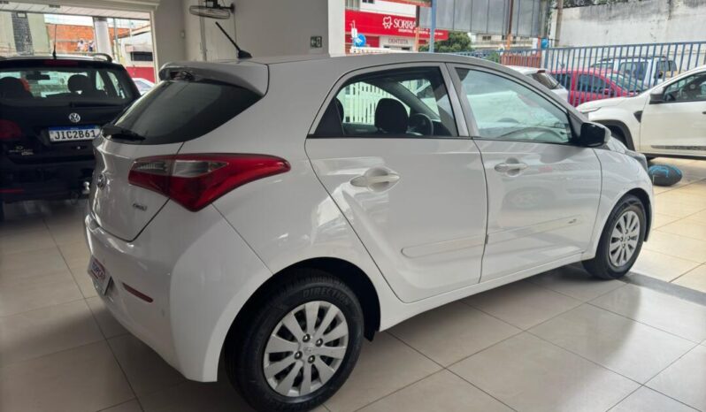 Hyundai HB20 completo