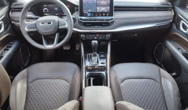 Jeep Commander completo