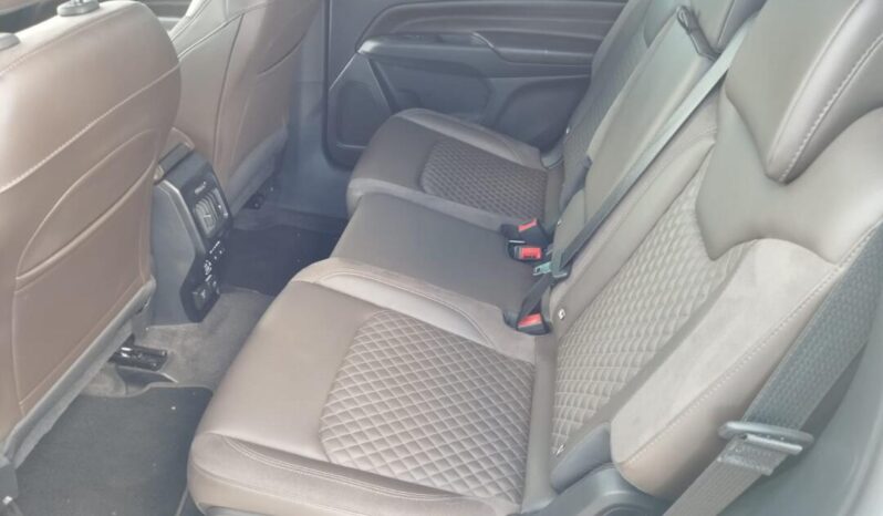 Jeep Commander completo
