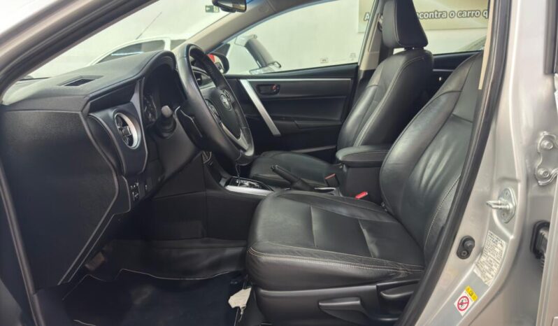 Toyota Corolla completo