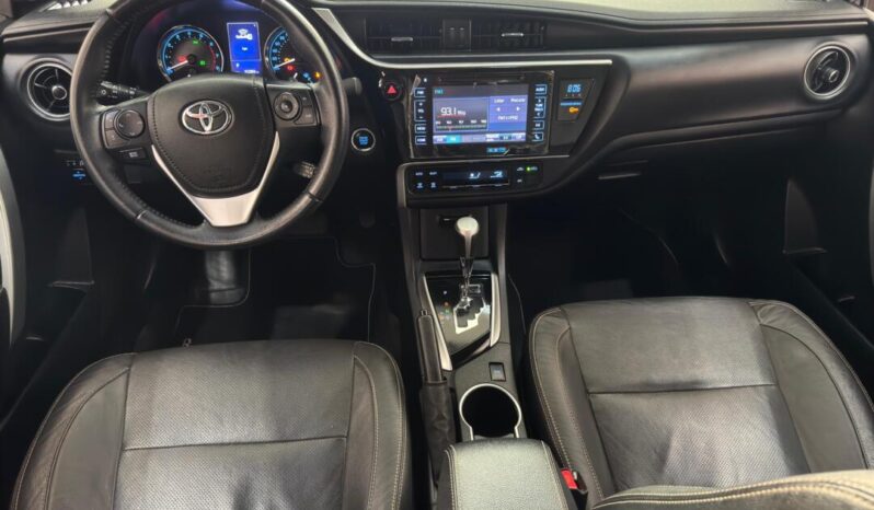 Toyota Corolla completo