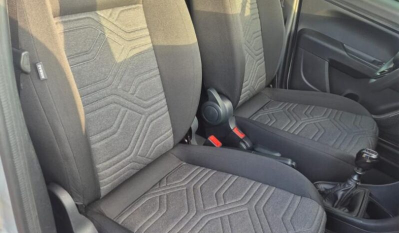 Fiat Strada completo