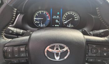 Toyota Hilux SW4 completo