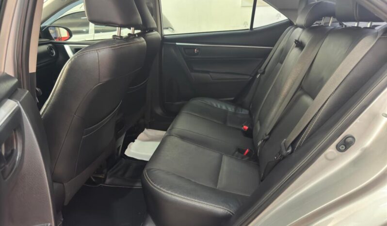 Toyota Corolla completo
