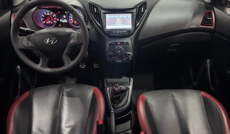 Hyundai HB20 completo