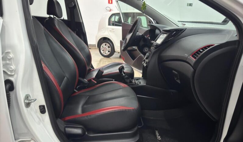 Hyundai HB20 completo