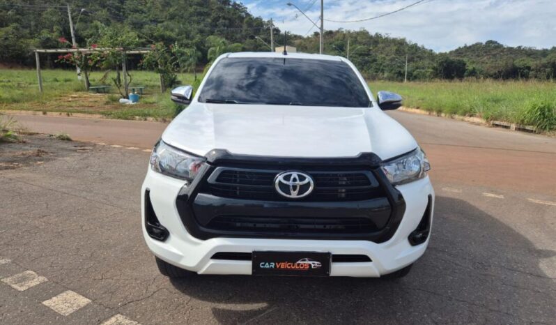 Toyota Hilux completo