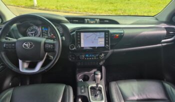 Toyota Hilux completo