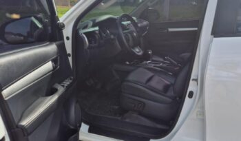 Toyota Hilux completo