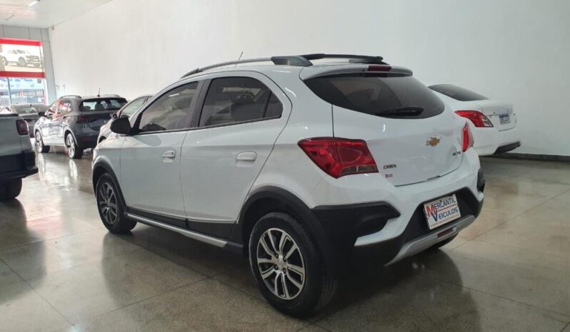 Chevrolet Onix completo