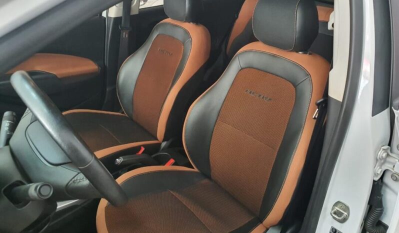 Chevrolet Onix completo