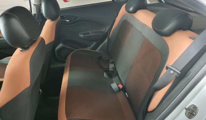 Chevrolet Onix completo