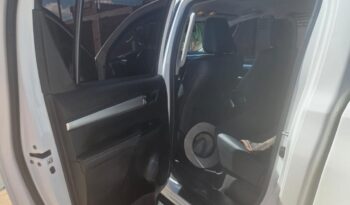 Toyota Hilux completo