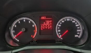 Volkswagen Voyage completo