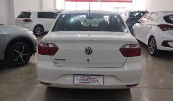 Volkswagen Voyage completo