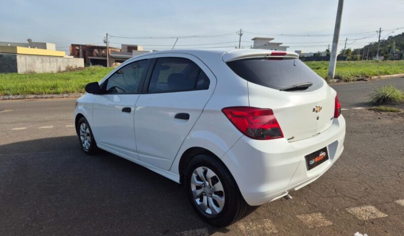 Chevrolet Onix completo