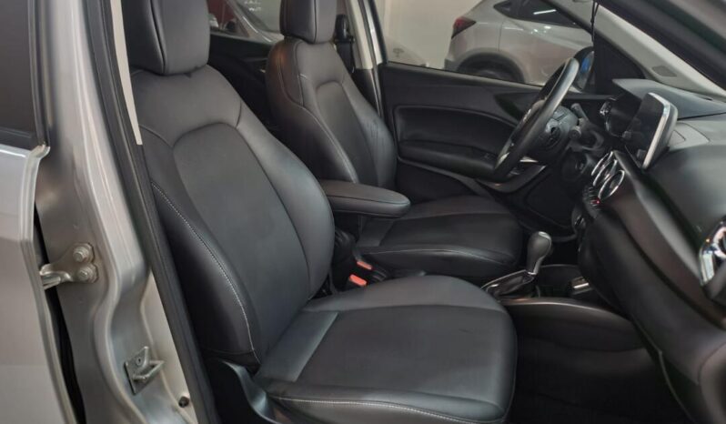 Fiat Cronos completo