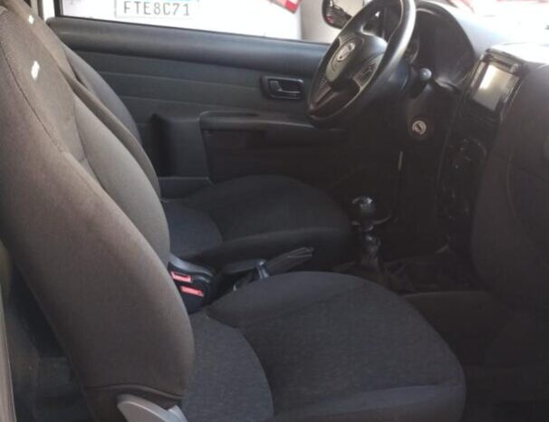 Fiat Strada completo