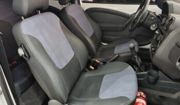 Ford KA completo
